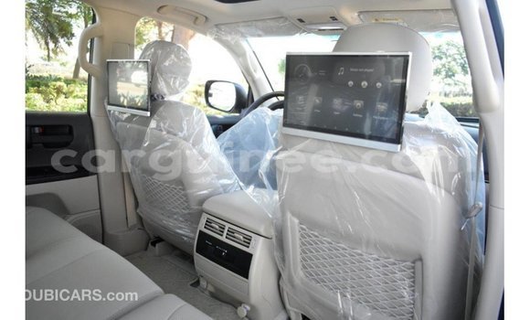Buy Import Toyota Land Cruiser White Car in Import - Dubai in Conakry Buy Import Toyota Land Cruiser White Car in Import - Dubai in Conakry