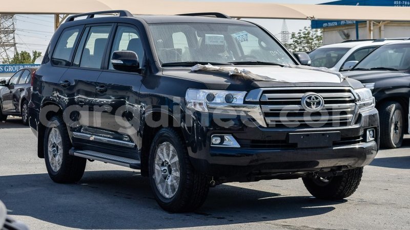 Big with watermark toyota land cruiser conakry import dubai 4247