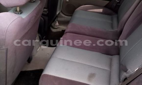 Acheter Occasion Voiture Mazda 323 Gris à Matoto, Conakry Acheter Occasion Voiture Mazda 323 Gris à Matoto, Conakry