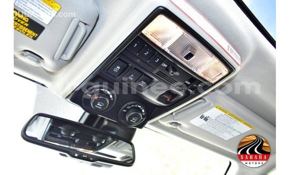 Buy Import Toyota 4Runner White Car in Import - Dubai in Conakry Buy Import Toyota 4Runner White Car in Import - Dubai in Conakry