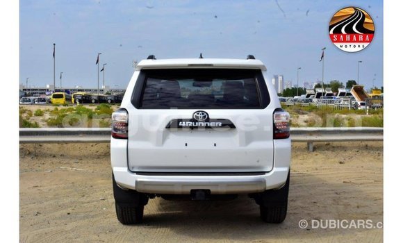 Buy Import Toyota 4Runner White Car in Import - Dubai in Conakry Buy Import Toyota 4Runner White Car in Import - Dubai in Conakry