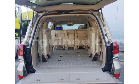 Buy Import Toyota Land Cruiser Other Car in Import - Dubai in Conakry Buy Import Toyota Land Cruiser Other Car in Import - Dubai in Conakry