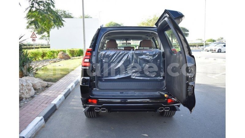 Big with watermark toyota prado conakry import dubai 4265
