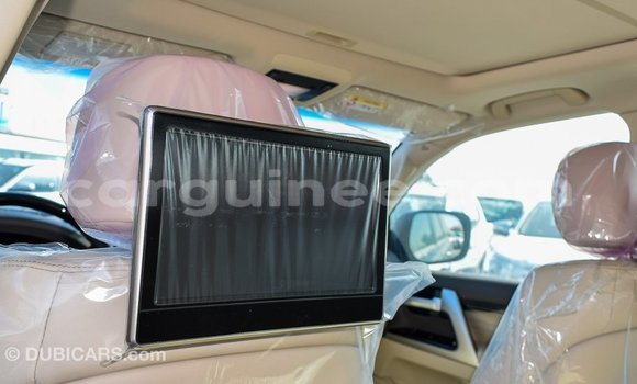 Buy Import Toyota Land Cruiser Black Car in Import - Dubai in Conakry Buy Import Toyota Land Cruiser Black Car in Import - Dubai in Conakry