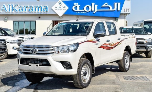 Acheter Import Voiture Toyota Hilux Blanc à Import - Dubai, Conakry Acheter Import Voiture Toyota Hilux Blanc à Import - Dubai, Conakry