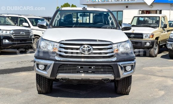Acheter Import Voiture Toyota Hilux Autre à Import - Dubai, Conakry Acheter Import Voiture Toyota Hilux Autre à Import - Dubai, Conakry