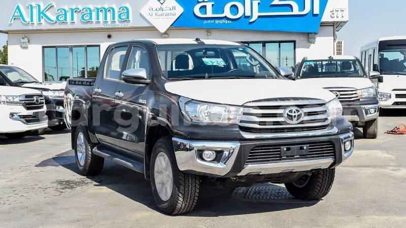 Big with watermark toyota hilux conakry import dubai 4274