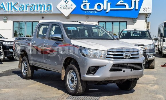 Acheter Import Voiture Toyota Hilux Autre à Import - Dubai, Conakry Acheter Import Voiture Toyota Hilux Autre à Import - Dubai, Conakry