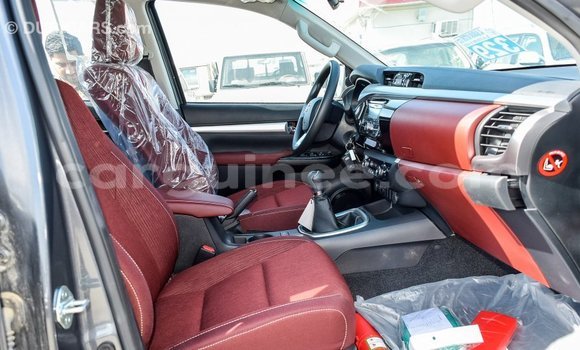 Buy Import Toyota Hilux Other Car in Import - Dubai in Conakry Buy Import Toyota Hilux Other Car in Import - Dubai in Conakry