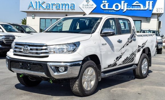 Buy Import Toyota Hilux White Car in Import - Dubai in Conakry Buy Import Toyota Hilux White Car in Import - Dubai in Conakry