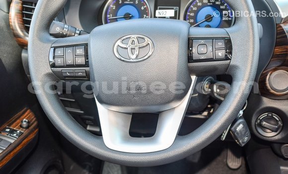 Buy Import Toyota Hilux White Car in Import - Dubai in Conakry Buy Import Toyota Hilux White Car in Import - Dubai in Conakry