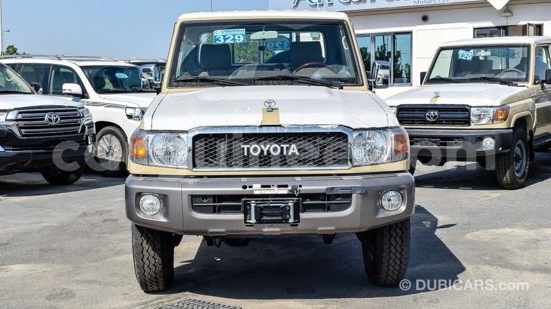Big with watermark toyota land cruiser conakry import dubai 4281
