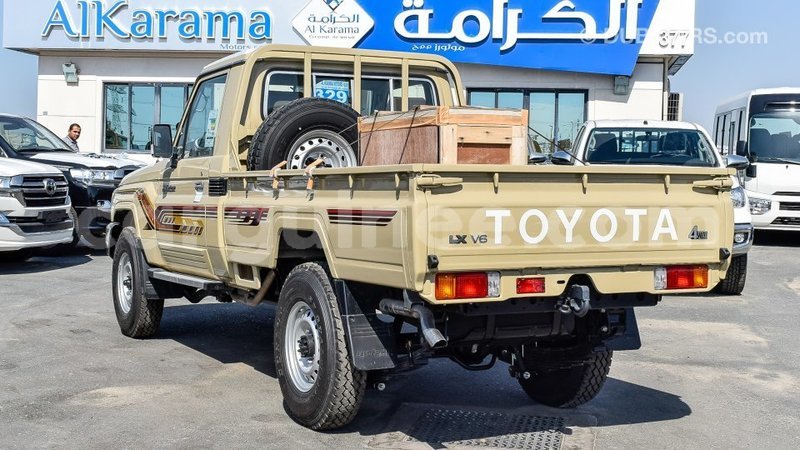 Big with watermark toyota land cruiser conakry import dubai 4281