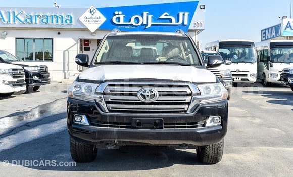 Acheter Import Voiture Toyota Land Cruiser Noir à Import - Dubai, Conakry Acheter Import Voiture Toyota Land Cruiser Noir à Import - Dubai, Conakry
