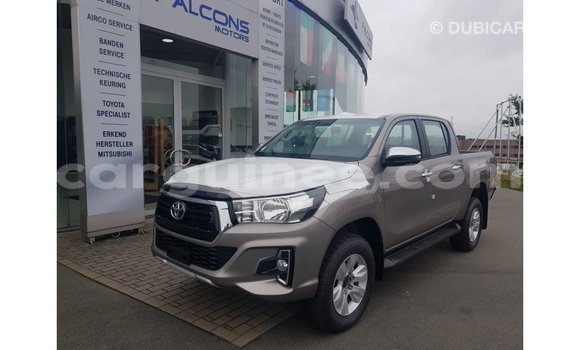 Buy Import Toyota Hilux Other Car in Import - Dubai in Conakry Buy Import Toyota Hilux Other Car in Import - Dubai in Conakry