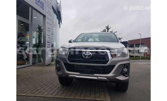 Buy Import Toyota Hilux Other Car in Import - Dubai in Conakry Buy Import Toyota Hilux Other Car in Import - Dubai in Conakry
