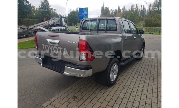 Buy Import Toyota Hilux Other Car in Import - Dubai in Conakry Buy Import Toyota Hilux Other Car in Import - Dubai in Conakry