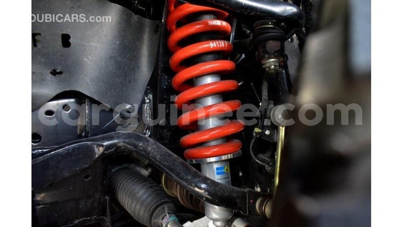 Big with watermark toyota hilux conakry import dubai 4286