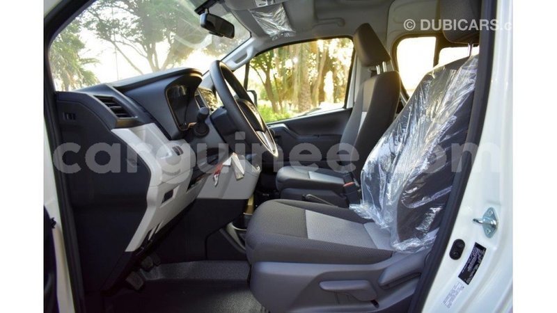 Big with watermark toyota hiace conakry import dubai 4288