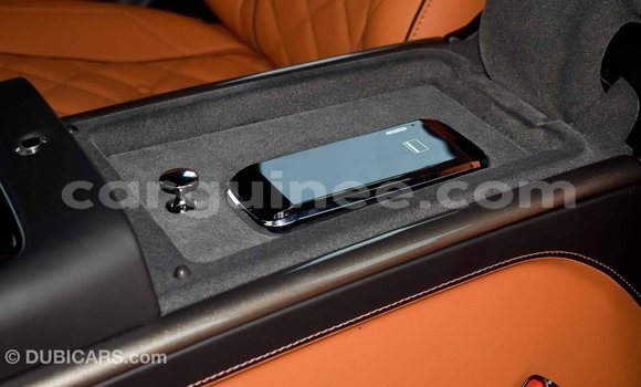 Acheter Import Voiture Lexus LX Noir à Import - Dubai, Conakry Acheter Import Voiture Lexus LX Noir à Import - Dubai, Conakry