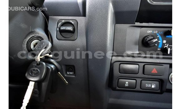 Buy Import Toyota Land Cruiser Red Car in Import - Dubai in Conakry Buy Import Toyota Land Cruiser Red Car in Import - Dubai in Conakry