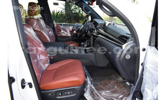 Buy Import Lexus LX White Car in Import - Dubai in Conakry Buy Import Lexus LX White Car in Import - Dubai in Conakry