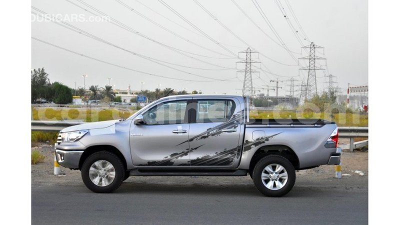 Big with watermark toyota hilux conakry import dubai 4314