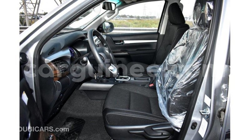 Big with watermark toyota hilux conakry import dubai 4314