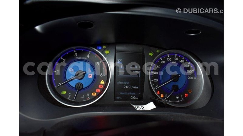 Big with watermark toyota hilux conakry import dubai 4314