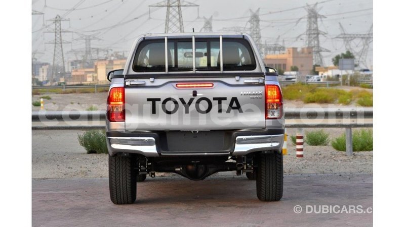 Big with watermark toyota hilux conakry import dubai 4314