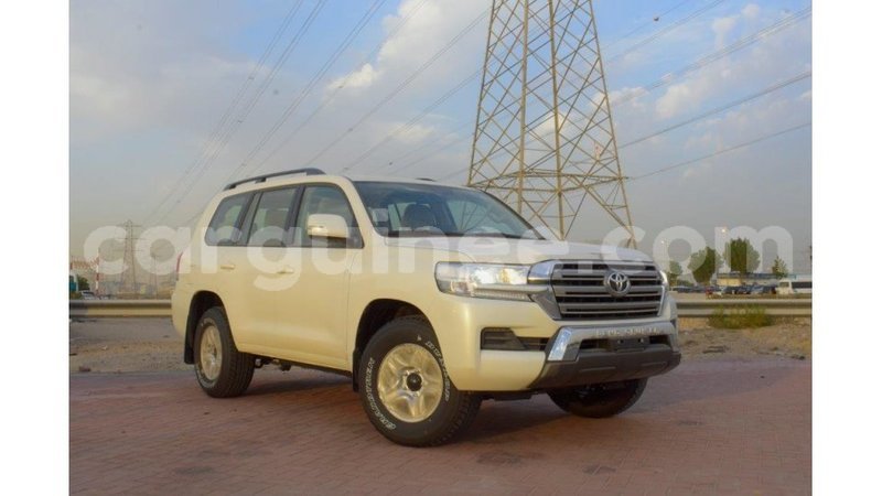 Big with watermark toyota land cruiser conakry import dubai 4324