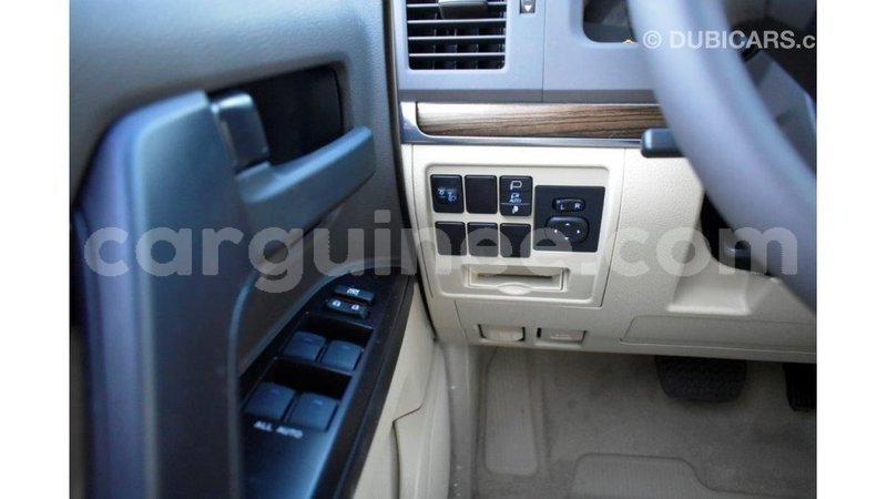 Big with watermark toyota land cruiser conakry import dubai 4324