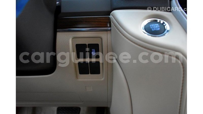 Big with watermark toyota land cruiser conakry import dubai 4324