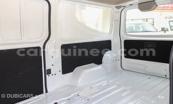 Acheter Import Voiture Nissan Urvan Blanc à Import - Dubai, Conakry Acheter Import Voiture Nissan Urvan Blanc à Import - Dubai, Conakry