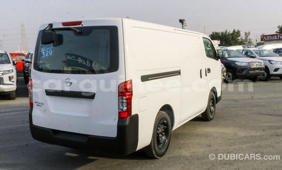 Acheter Import Voiture Nissan Urvan Blanc à Import - Dubai, Conakry Acheter Import Voiture Nissan Urvan Blanc à Import - Dubai, Conakry