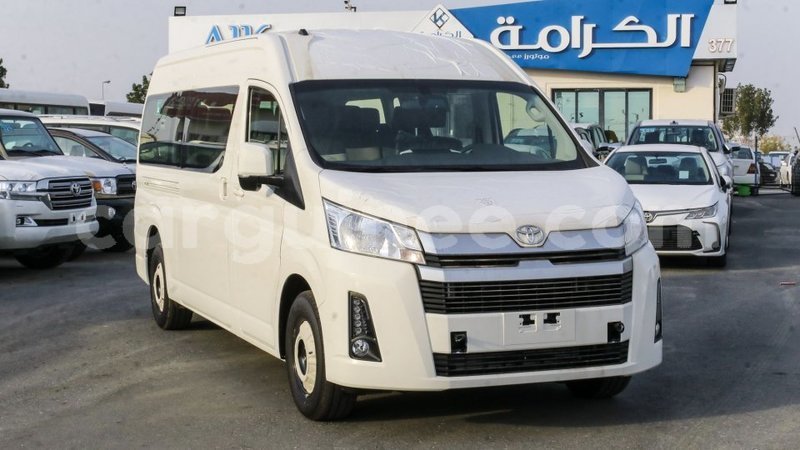 Big with watermark toyota hiace conakry import dubai 4328
