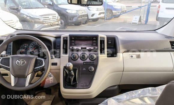 Buy Import Toyota Hiace White Car in Import - Dubai in Conakry Buy Import Toyota Hiace White Car in Import - Dubai in Conakry