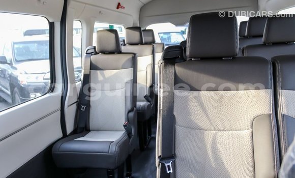 Buy Import Toyota Hiace White Car in Import - Dubai in Conakry Buy Import Toyota Hiace White Car in Import - Dubai in Conakry