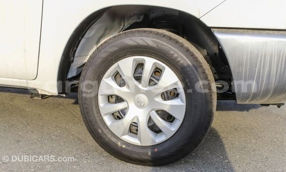 Buy Import Toyota Hilux White Car in Import - Dubai in Conakry Buy Import Toyota Hilux White Car in Import - Dubai in Conakry