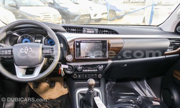 Buy Import Toyota Hilux Other Car in Import - Dubai in Conakry Buy Import Toyota Hilux Other Car in Import - Dubai in Conakry