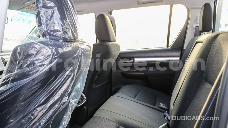 Big with watermark toyota hilux conakry import dubai 4330