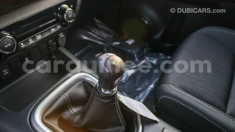 Big with watermark toyota hilux conakry import dubai 4330