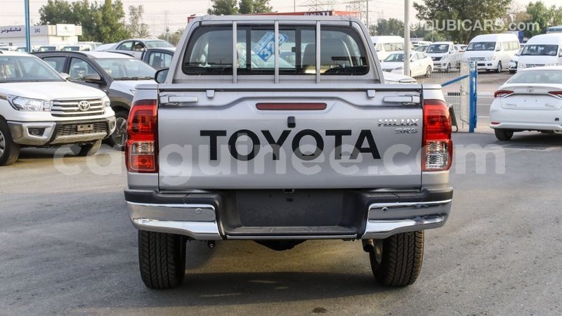 Big with watermark toyota hilux conakry import dubai 4330