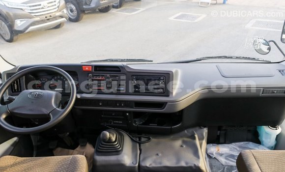 Buy Import Toyota Coaster White Car in Import - Dubai in Conakry Buy Import Toyota Coaster White Car in Import - Dubai in Conakry