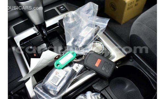Buy Import Toyota Land Cruiser Black Car in Import - Dubai in Conakry Buy Import Toyota Land Cruiser Black Car in Import - Dubai in Conakry