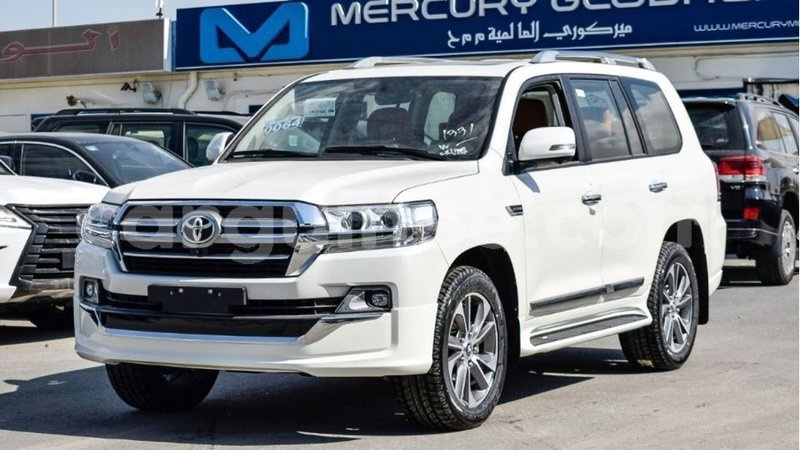 Big with watermark toyota land cruiser conakry import dubai 4335