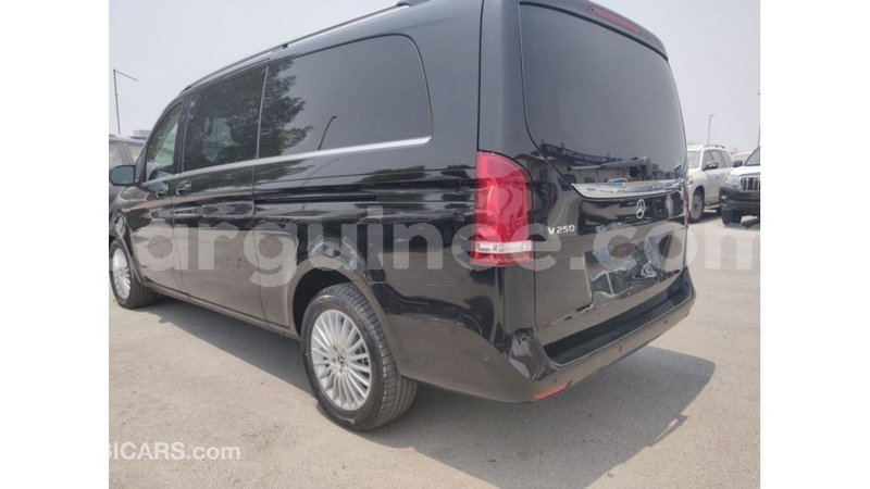 Big with watermark mercedes benz 250 conakry import dubai 4336