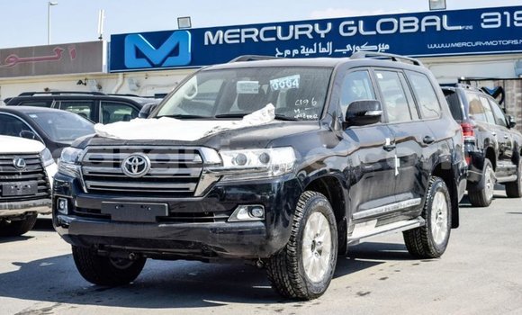 Buy Import Toyota Land Cruiser Black Car in Import - Dubai in Conakry Buy Import Toyota Land Cruiser Black Car in Import - Dubai in Conakry