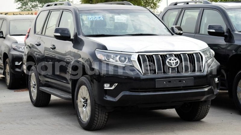 Big with watermark toyota prado conakry import dubai 4339