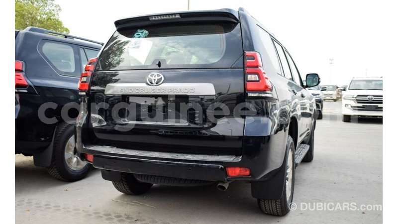 Big with watermark toyota prado conakry import dubai 4339